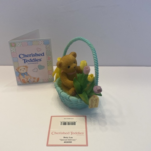 NEW! Cherished Teddies, Betty Lou, Special Delivery - Picture 2 of 16